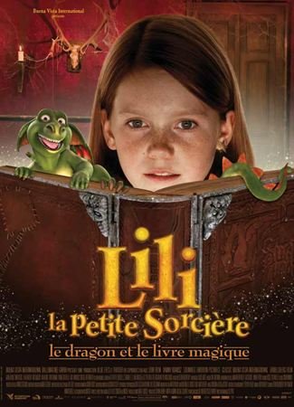 Lili la petite sorcière, le dragon et le livre magique